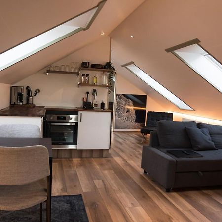 Siglufjordur Scenic Penthouse - Ocean View & Skylight Windows 아파트 외부 사진