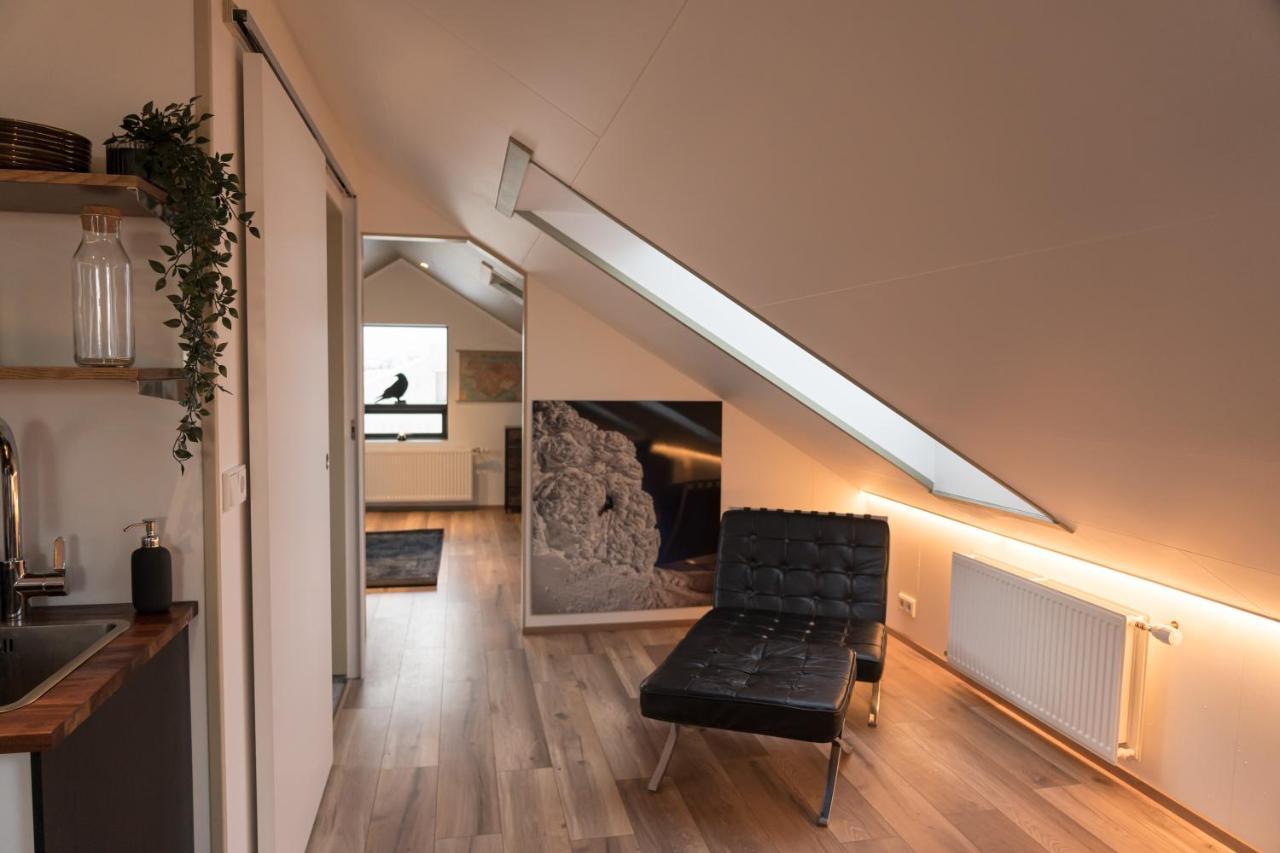 Siglufjordur Scenic Penthouse - Ocean View & Skylight Windows 아파트 외부 사진