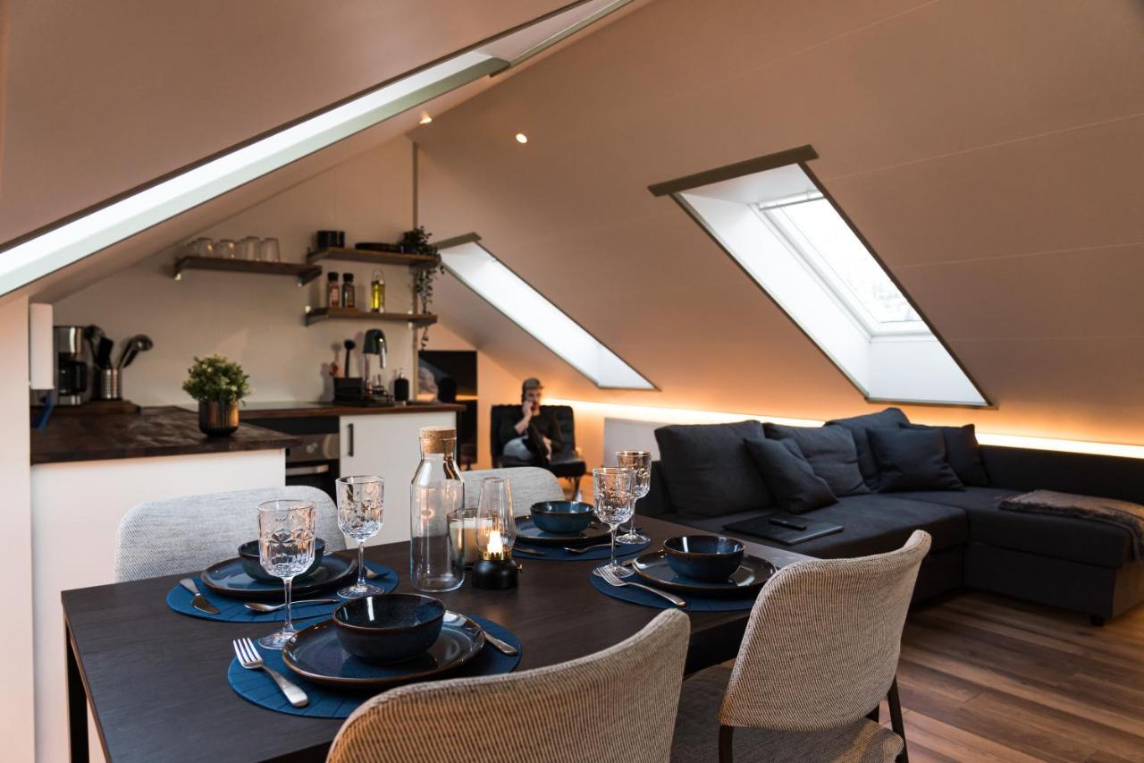 Siglufjordur Scenic Penthouse - Ocean View & Skylight Windows 아파트 외부 사진
